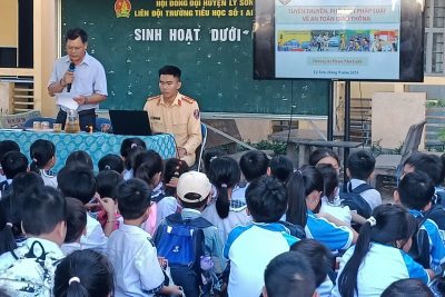 TUYÊN TRUYỀN, PHỔ BIẾN, GIÁO DỤC PHÁP LUẬT VỀ TRẬT TỰ ATGT NĂM HỌC 2024-2025